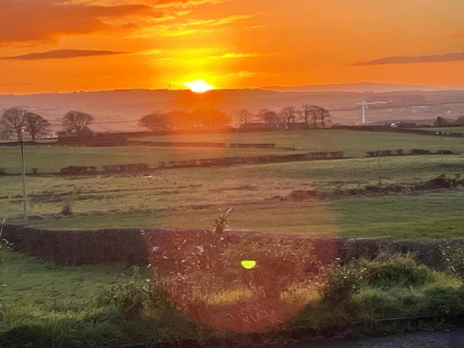 Carnbore House Bnb Bushmills Exterior photo